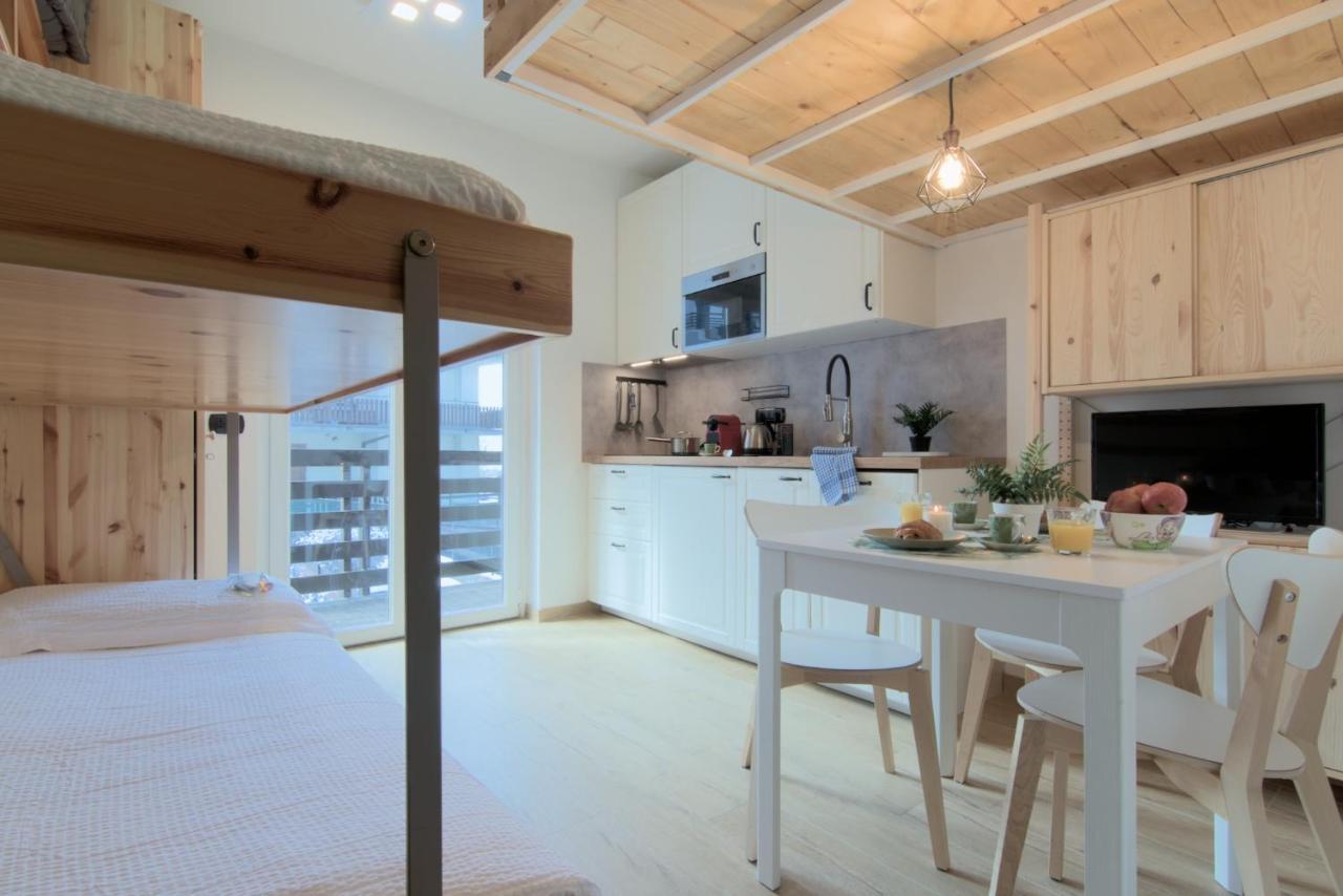 Casa Pino- Loft Con Giardino Magnolta Apartman Aprica Kültér fotó