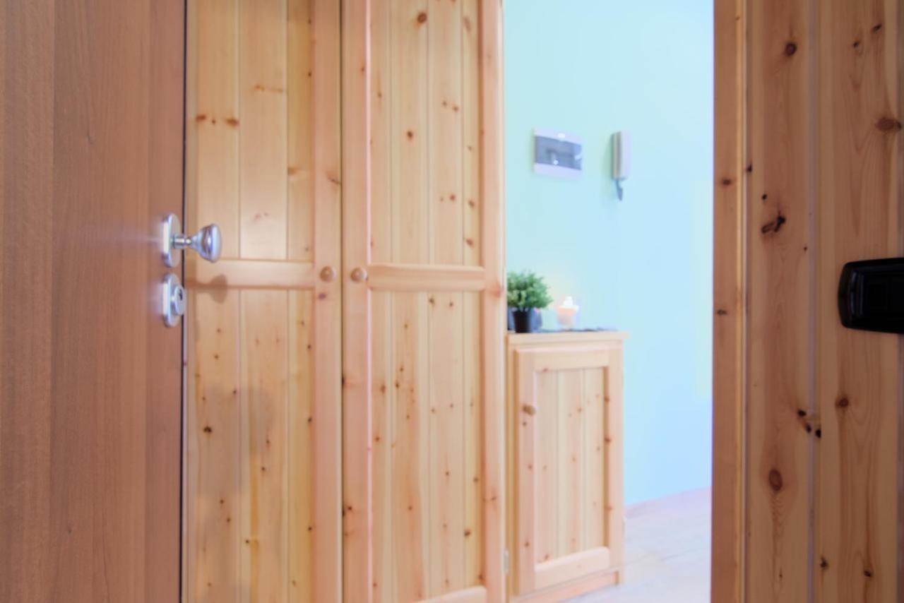 Casa Pino- Loft Con Giardino Magnolta Apartman Aprica Kültér fotó